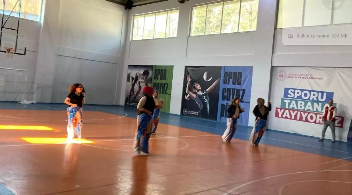Tavşanlı Çınar Spor Kulübü'nden Kadınlar Günü'ne Özel Etkinlik