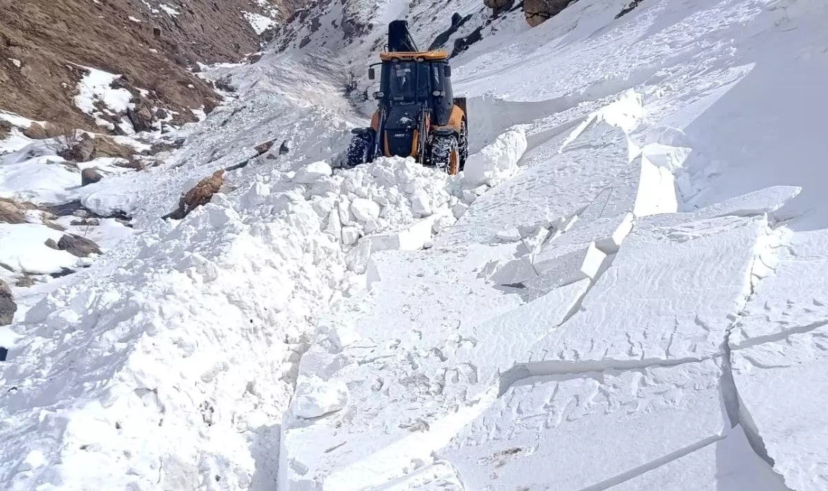 Meteorolojiden Doğu'daki 7 ile çığ uyarısı