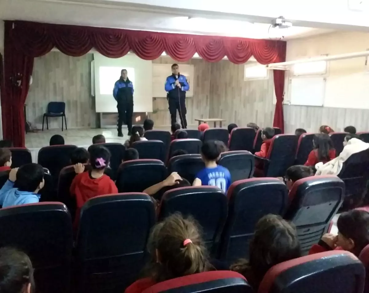 Miniklere kişisel güvenlik kuralları anlatıldı