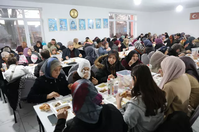 Iftar time in a village in Nevşehir, cooking at home is prohibited