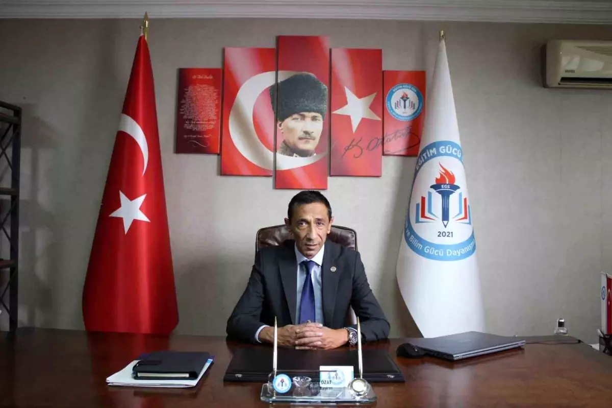 Eğitim Gücü-Sen'den Türban ile İlgili Anayasa Değişikliği Talebine Destek