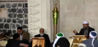 Diyarbakır Ulu Cami'de Mukabele Geleneği Ramazan Boyunca Devam Ediyor