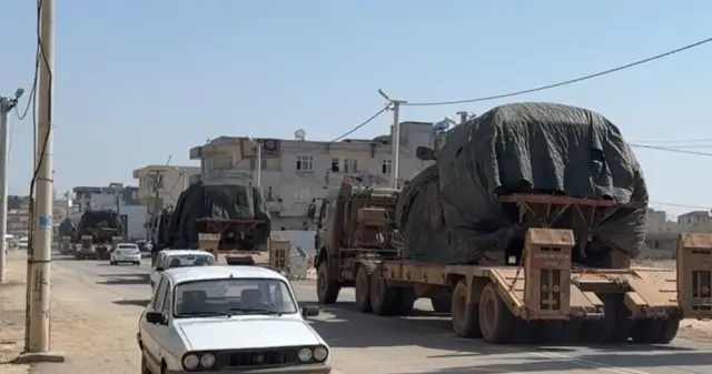 Tank shipment to the Syrian border