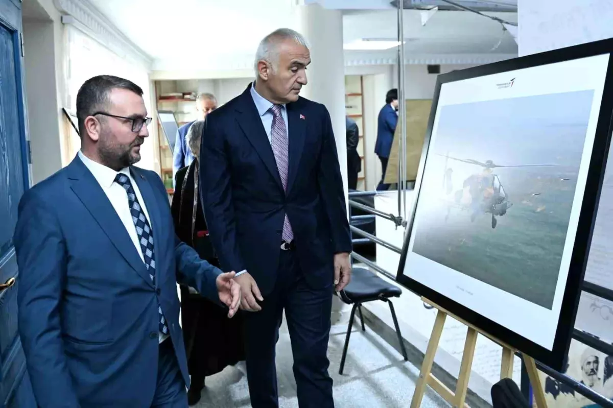 Bakan Ersoy: 'İstiklal Marşı, yalnızca bir şiir değil, bir milletin yeniden şahlanışının destanıdır'