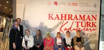 Kahraman Türk Kadınları Sergisi'ne Katılan Kadın Yükümlüler