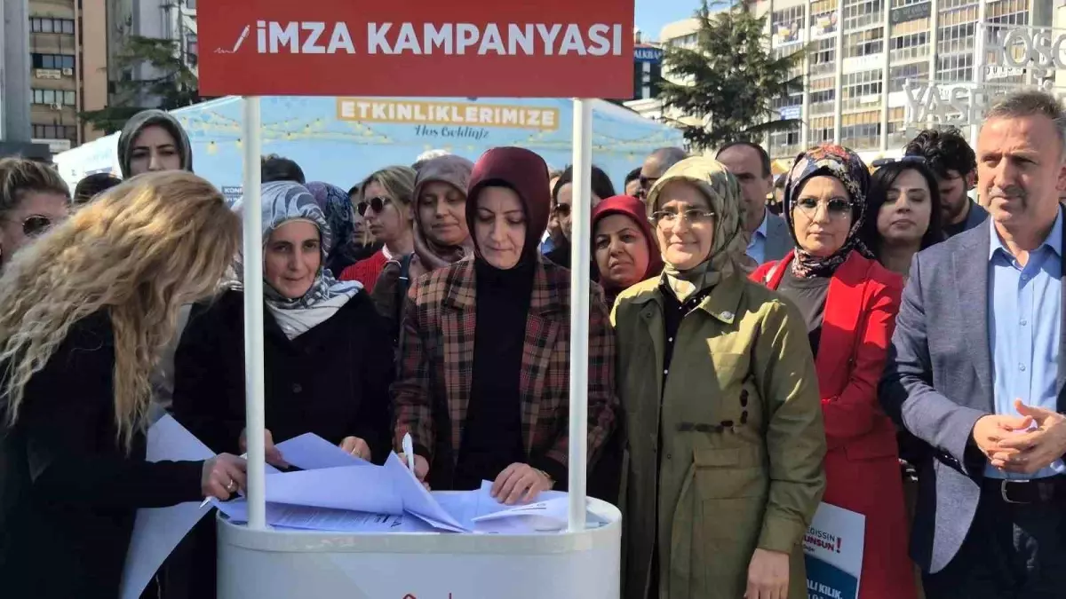 Samsun'da Aile Koruma İçin İmza Kampanyası Düzenlendi