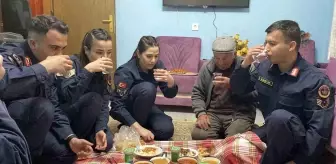 Jandarmadan gaziye sürpriz iftar