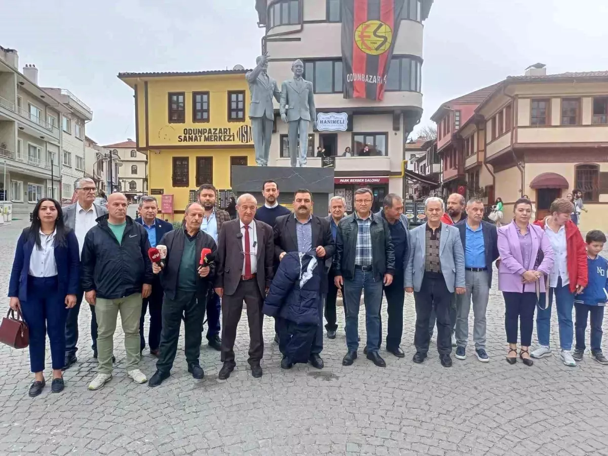 Muhtar Hüseyin Erdemir'e Destek İçin Basın Açıklaması Yapıldı