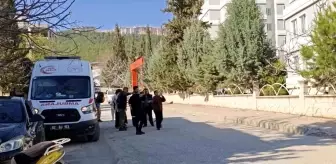 Adıyaman'da Elektrikli Bisiklet ile Otomobil Çarpıştı: 1 Yaralı