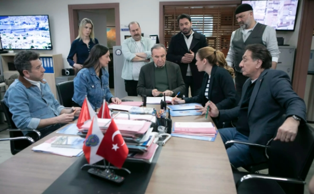 Arka Sokaklar 706. Bölüm fragmanı yayınlandı mı? Arka Sokaklar yeni bölüm fragmanı izleme linki var mı?