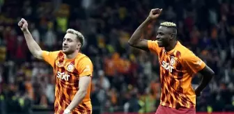 Galatasaray, Antalyaspor'u 4-0 Geçti; Osimhen ve Barış Alper Taraftarla Kutladı