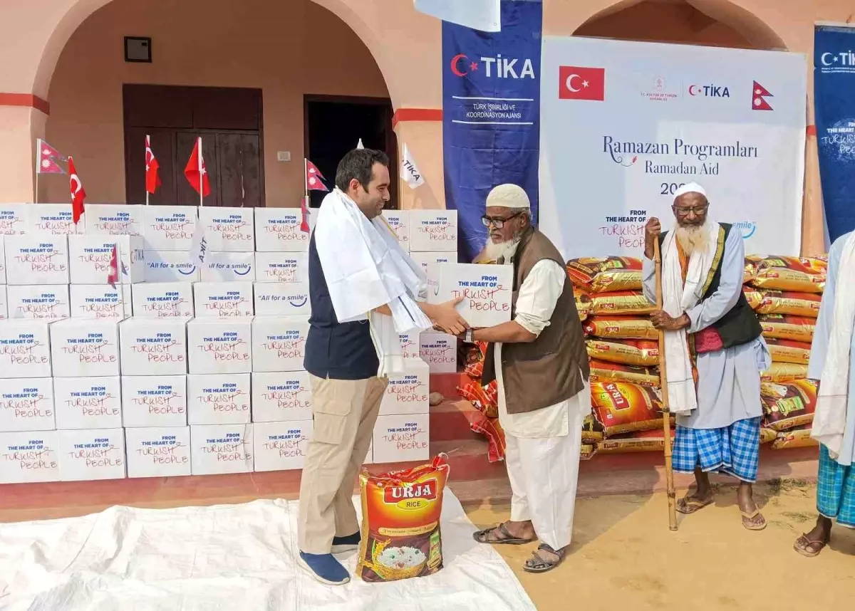 TİKA, Nepal'deki İhtiyaç Sahibi 500 Aileye Gıda Yardımı Ulaştırdı
