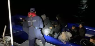 Çeşme Açıklarında 19 Düzensiz Göçmen Yakalandı