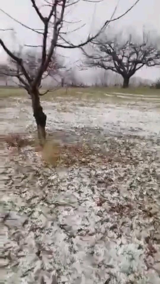 Hail affecting Bulgaria and Greece is coming to Turkey