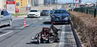 Kayseri'de Akülü Araca Çarpan Otomobil, Engelli Kişiyi Ağır Yaraladı