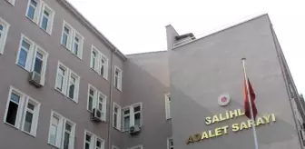 Hırsızlık ve Sahtecilik Suçundan Aranan Şahıs Salihli'de Yakalandı