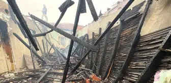 Kırklareli'nde Terk Edilmiş Evde Yangın Çıktı