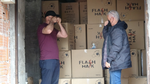 Man Who Became a Victim While Doing Good in Kocaeli: 'A Truckload of Masks Has Been Here for 2 Years'