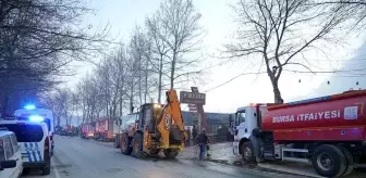 Bursa'da Yangın Çıkan İş Yerinde Polis Ekiplerine Saldırı