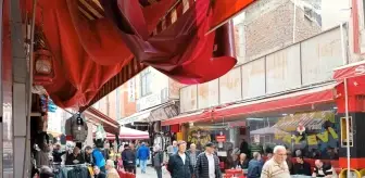Samsun'daki Çay Ocakları Oruçlu Müşteriler İçin Dinlenme Mekanı Oluyor