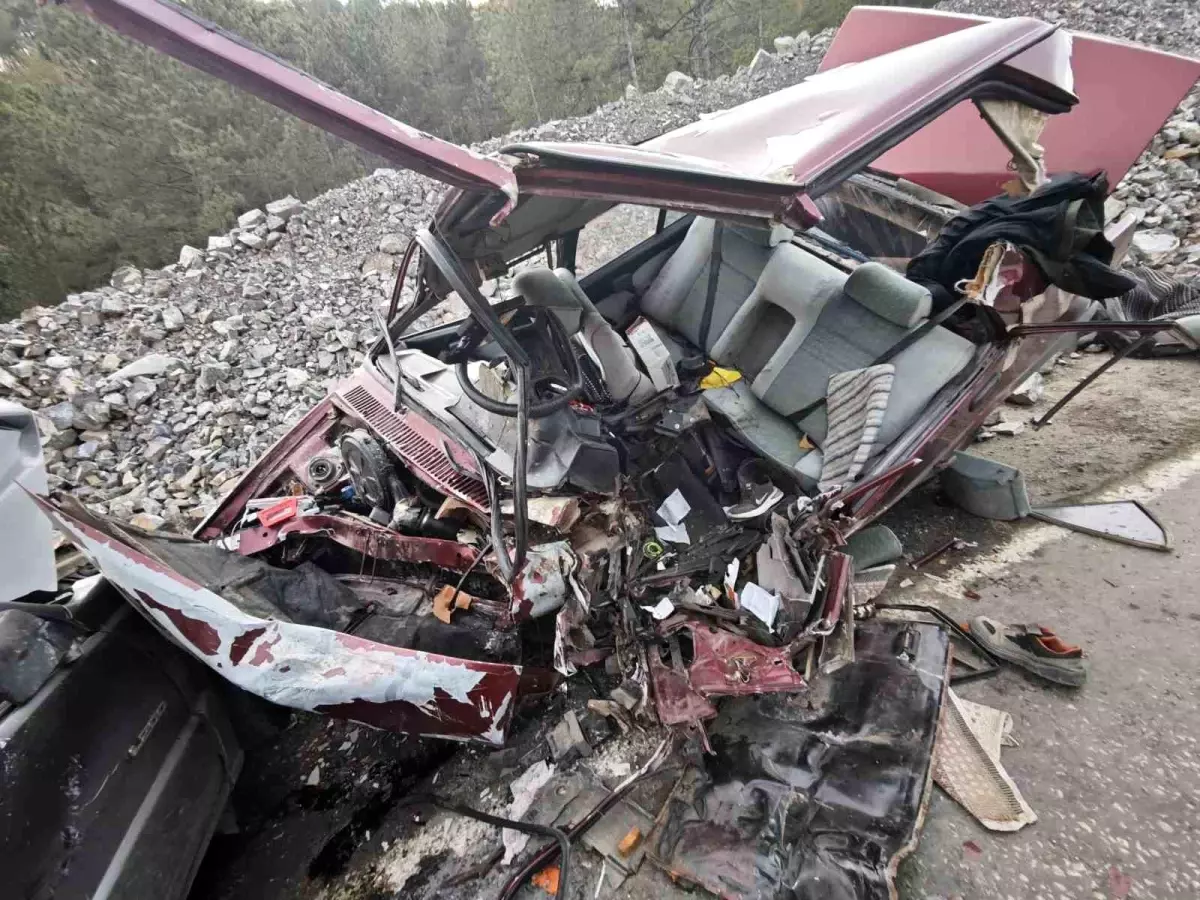 Bursa'da Kaza: 1 Ölü, 3 Yaralı