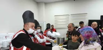 Gaziantep Vakıflar Bölge Müdürlüğü, Ramazan'da 3 Bin Kişiye İftar Veriyor