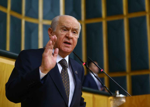Bahçeli'den PKK'ya 'kongreyi toplayın' çağrısı