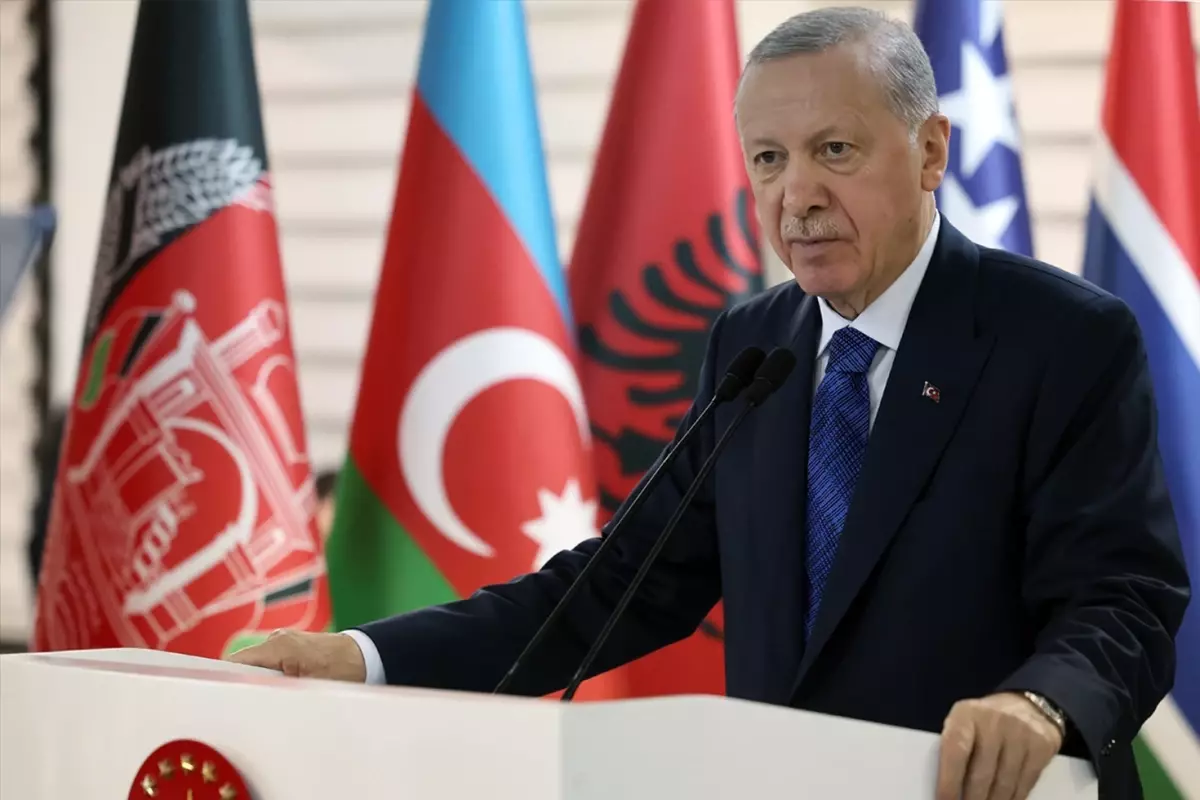 İBB'ye yönelik operasyonla ilgili Cumhurbaşkanı Erdoğan'dan ilk yorum