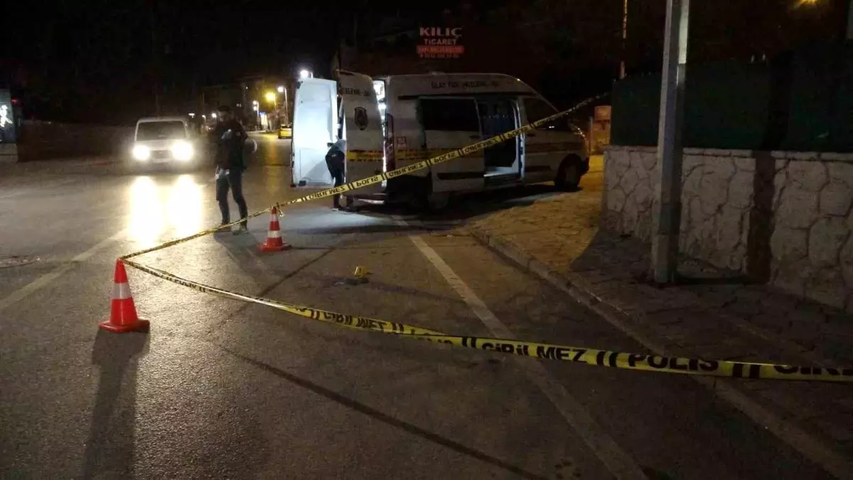 Malatya'da Taksi İçerisinde Silahlı Saldırı: 1 Kişi Yaralandı