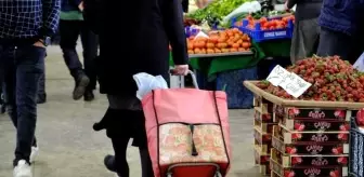 Tüketici Güven Endeksi Mart'ta Yüzde 4,6 Artış Gösterdi