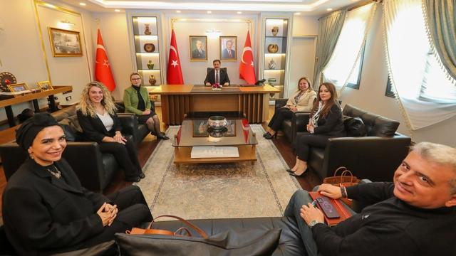 Türk Kadınını Güçlendirme ve Kalkındırma Vakfı'ndan Hatay'a Destek Ziyareti