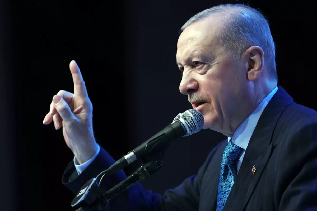 Cumhurbaşkanı Erdoğan: Sayın Özel, şimdi kimi sırtından hançerleyeceksiniz?
