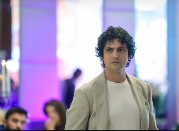 Deha 25. bölüm tek parça full HD izle!