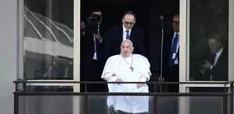 Papa Francis, tedavi gördüğü hastaneden taburcu oldu