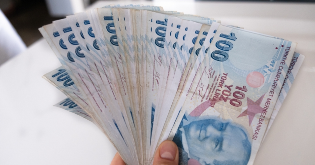 Bayram ikramiyesi neden 3000 TL? Bayram ikramiyesi neden eksik yattı?