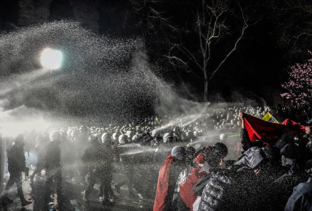 There are detentions in many provinces during İmamoğlu protests