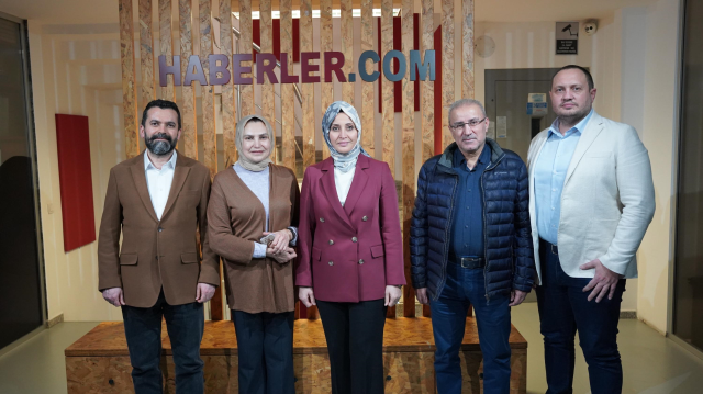 İstanbul'da İftar Buluşması: İş, Akademi ve Medya Dünyası Bir Arada İstanbul'da İftar Buluşması: İş, Akademi ve Medya Dünyası Bir Arada