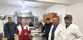 Kayseri'de 17 Yıldır Süren Birlikte İftar Geleneği
