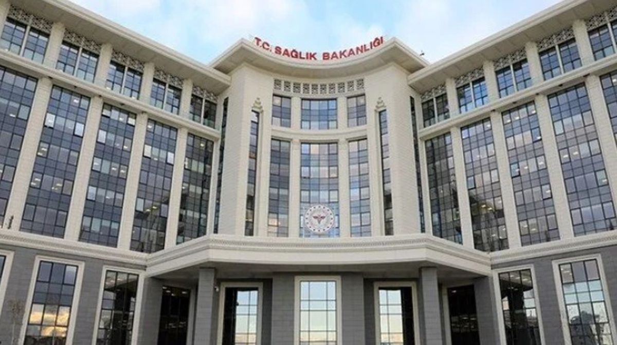 Bayram tatilinde doktorlar çalışıyor mu?
