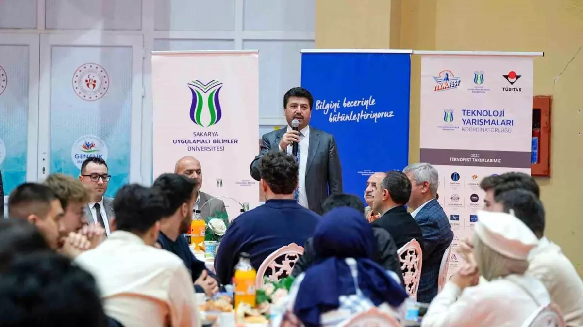 SUBÜ'de 500 Kişilik İftar Organizasyonu Düzenlendi