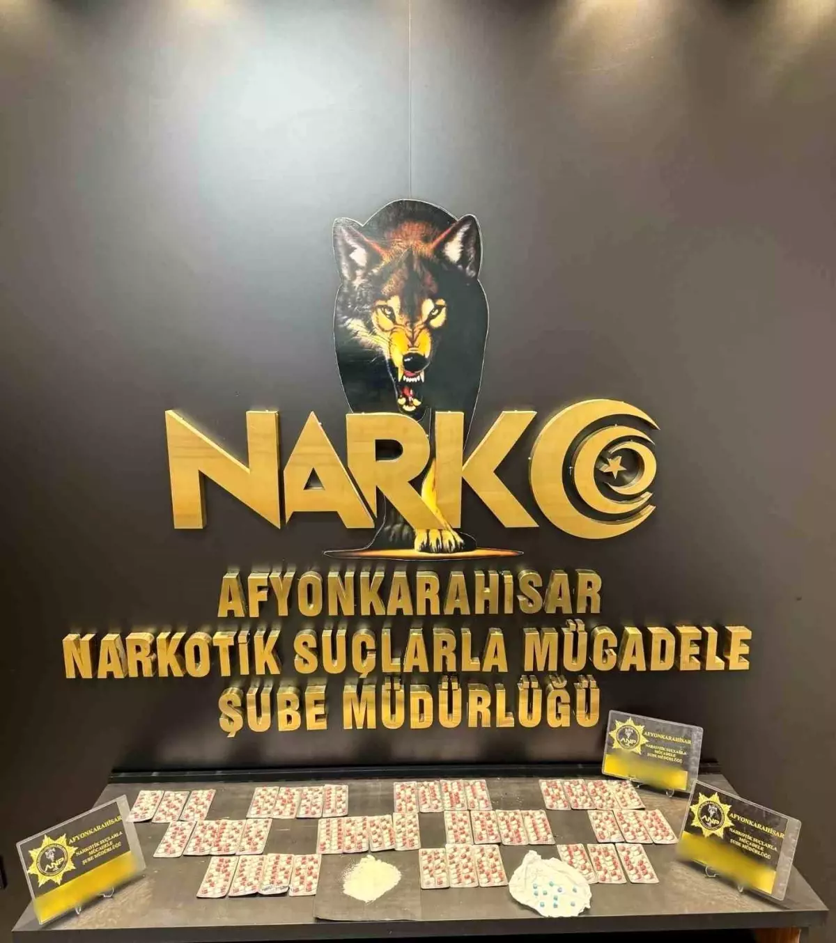 Afyonkarahisar'da Uyuşturucu Operasyonu: 9 Kişi Tutuklandı