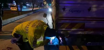 Bolu'da Motosikletin Park Halindeki Kamyonete Çarpması Sonucu 1 Yaralı