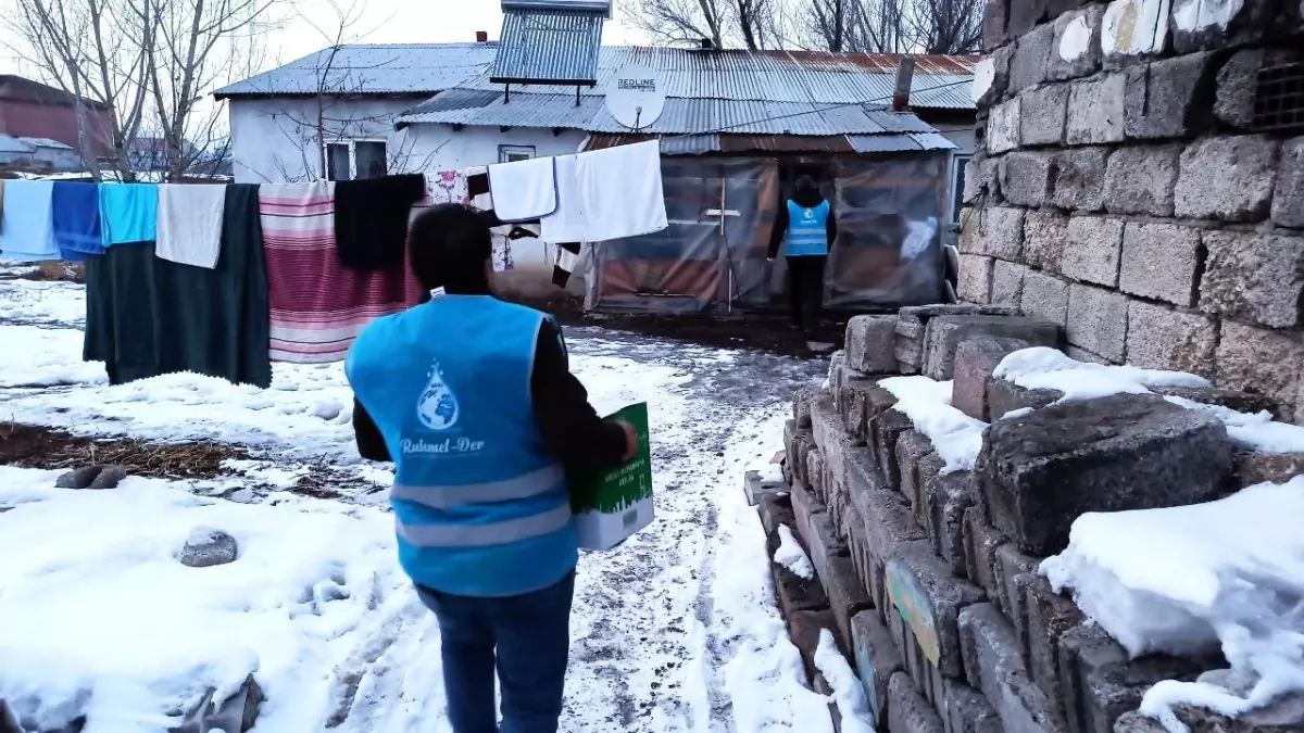 Ağrı Rahmet-Der, Ramazan'da 3.500 Aileye Yardımda Bulundu