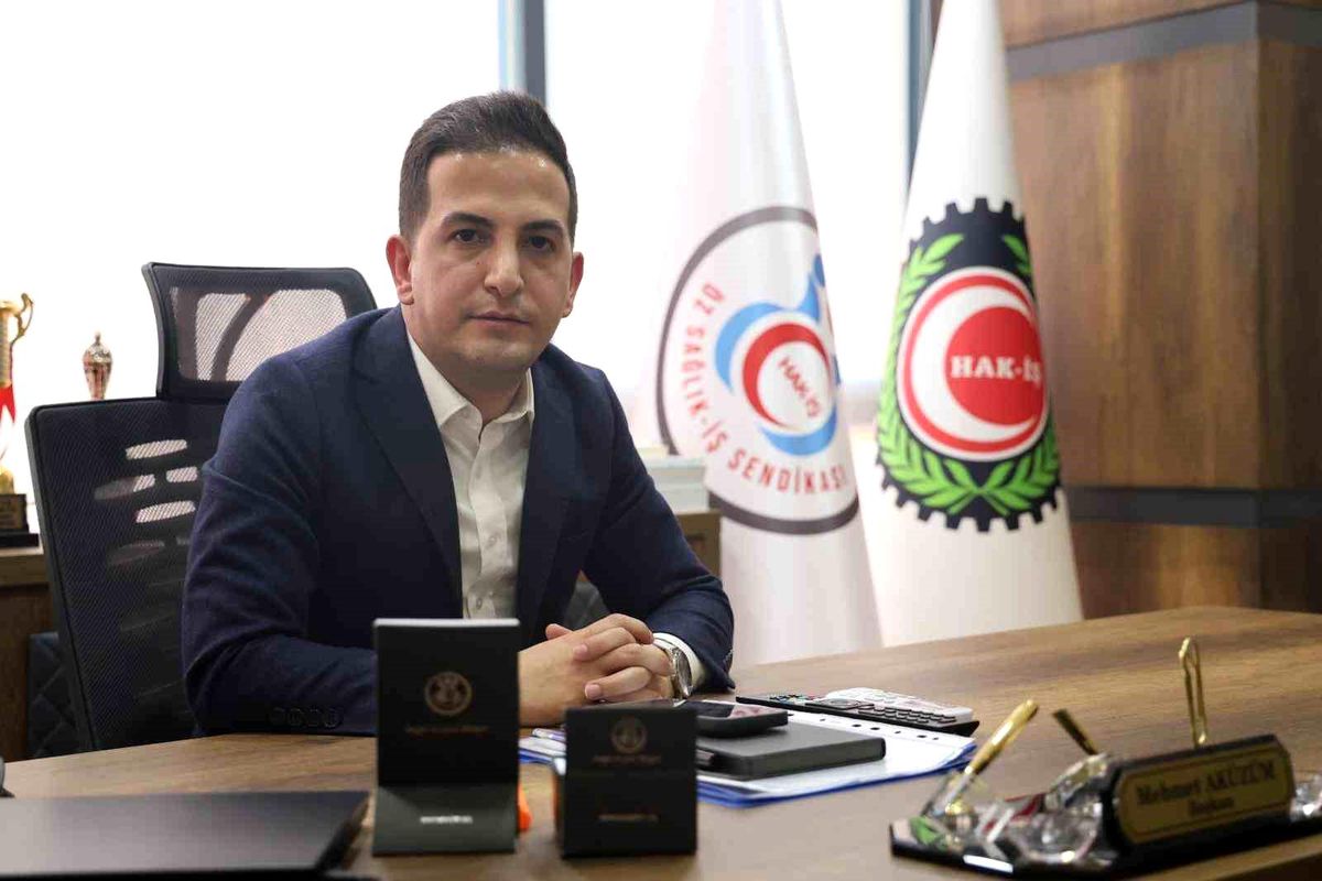 Mehmet Aküzüm'den Ramazan Bayramı mesajı