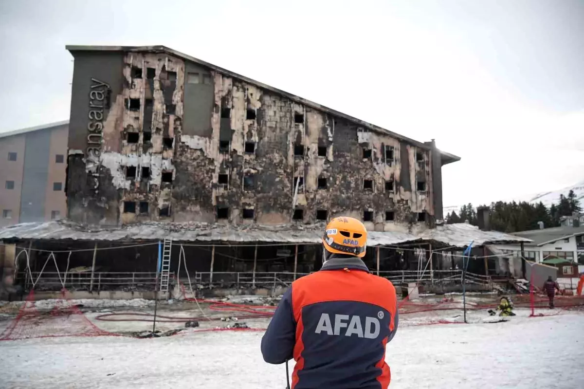 Uludağ'daki Otel Yangınında 4 Kişi Tutuklandı