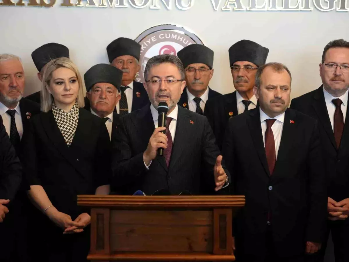 Bakan Yumaklı: '10 binlerce insanın katledilmesine şahitlik yapıyoruz'