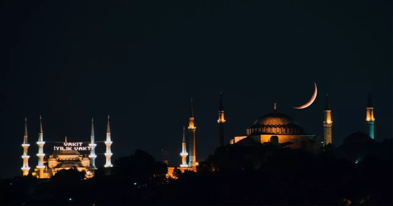 Bayram hutbesi PDF! Bayram hutbesi duaları nelerdir? Bayram hutbesi nasıl okunur?