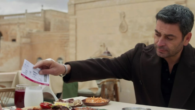 Kızıl Goncalar neden yok? Kızıl Goncalar yeni bölüm bu hafta yok mu? Kızıl Goncalar yeni bölüm ne zaman yayınlanacak 31 Mart Pazartesi (KANAL D YAYIN