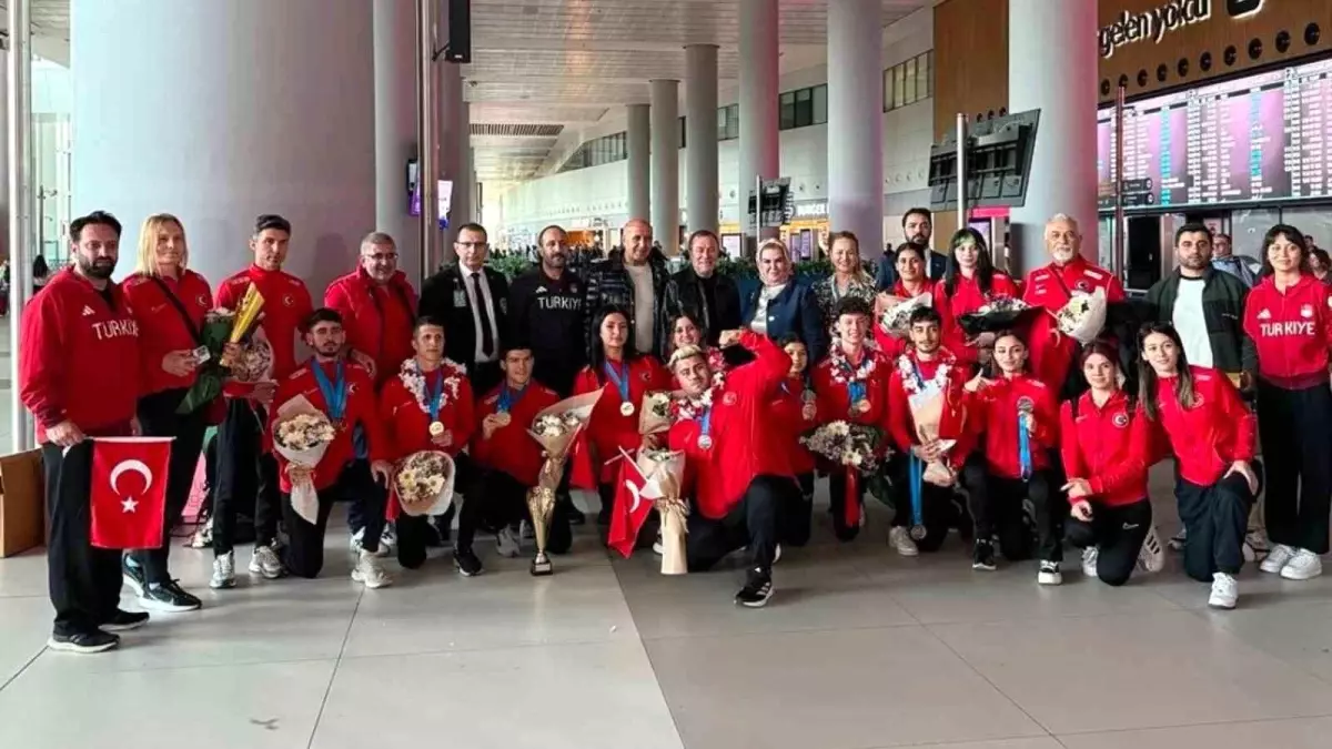 Avrupa şampiyonu Para Atletizm Milli Takımı yurda döndü