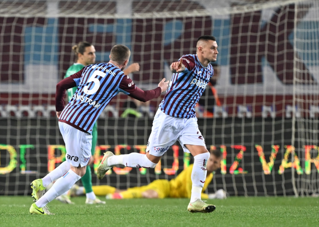 Bodrum FK'yı uzatmalarda 3-2 yenen Trabzonspor, Ziraat Türkiye Kupası'nda yarı finale yükseldi